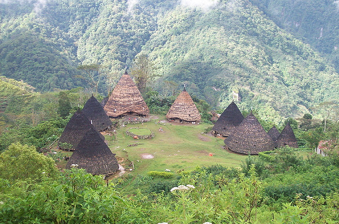 Wae Rebo Tour - Indonesia